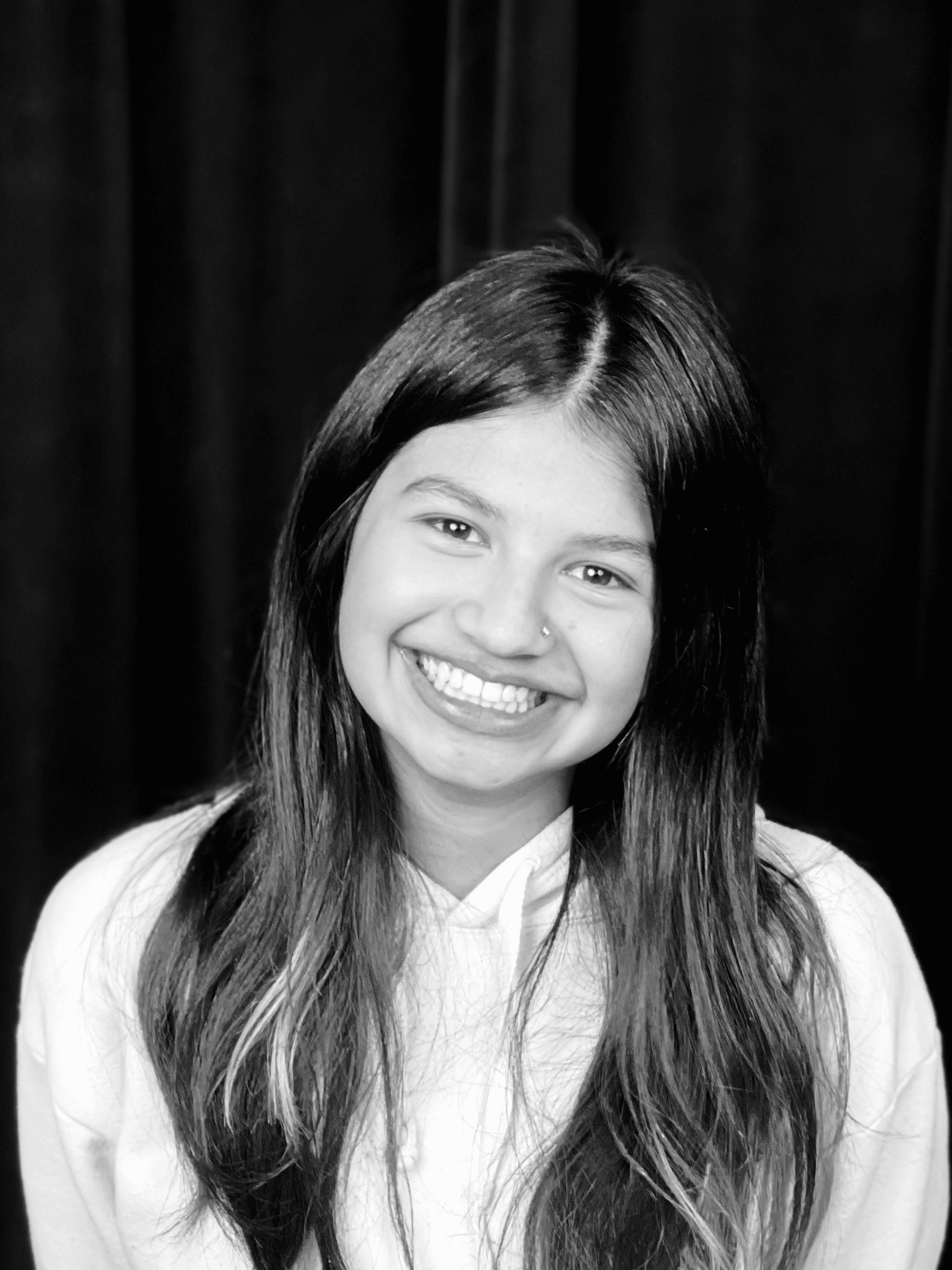 Alia Khan Blk:White Crew
