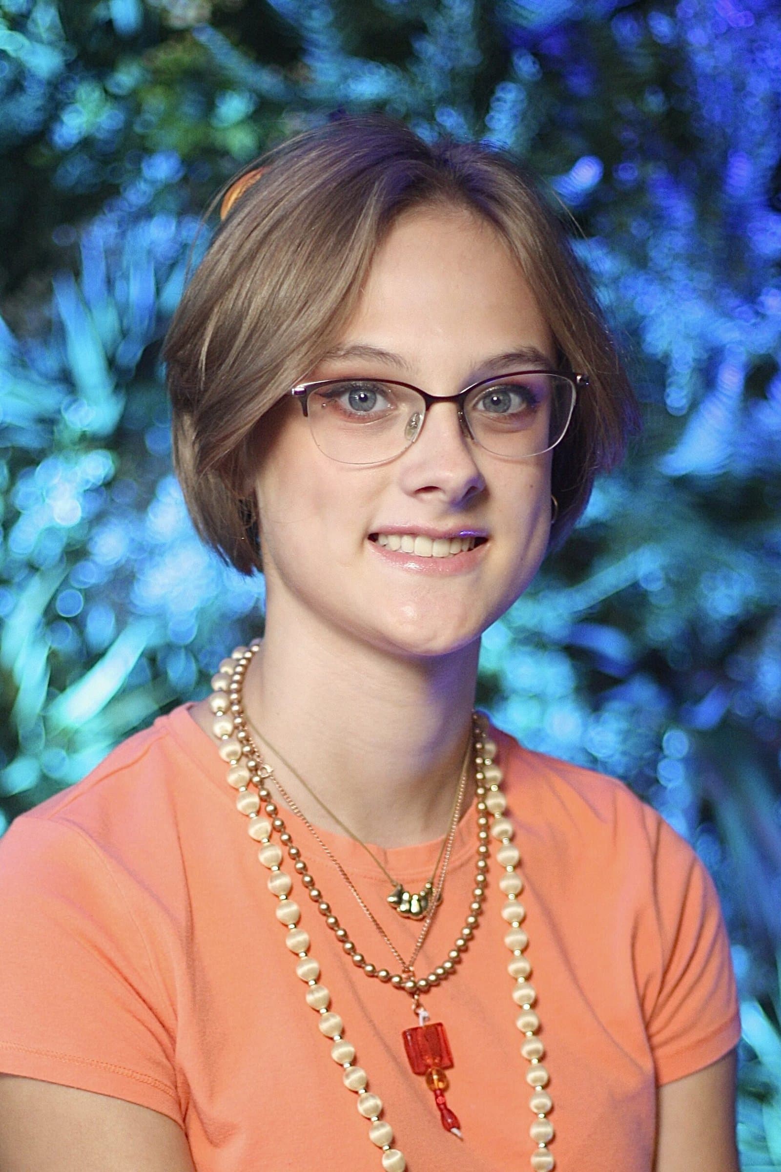 Alison Janik Cast