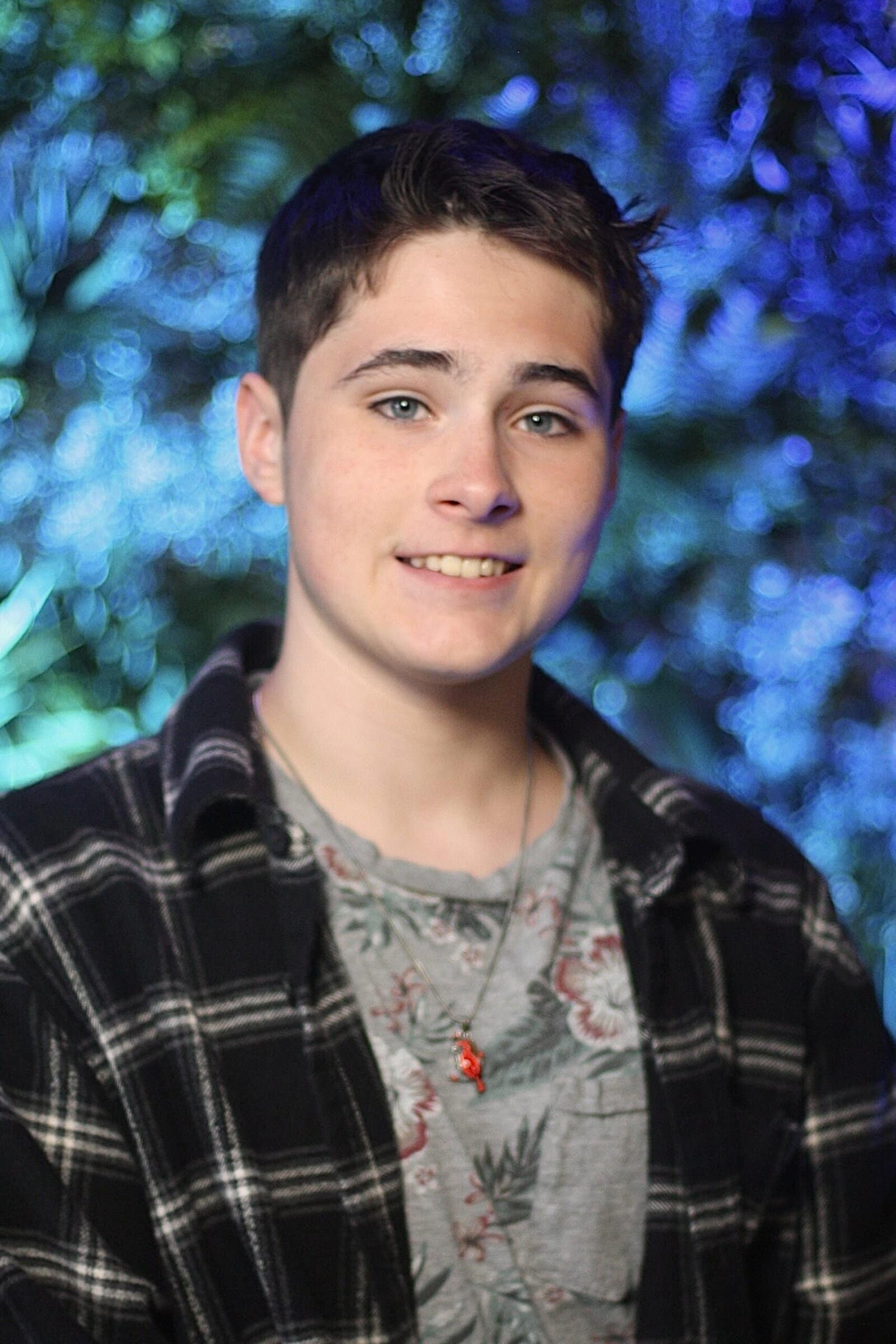 Peter Angelini Cast