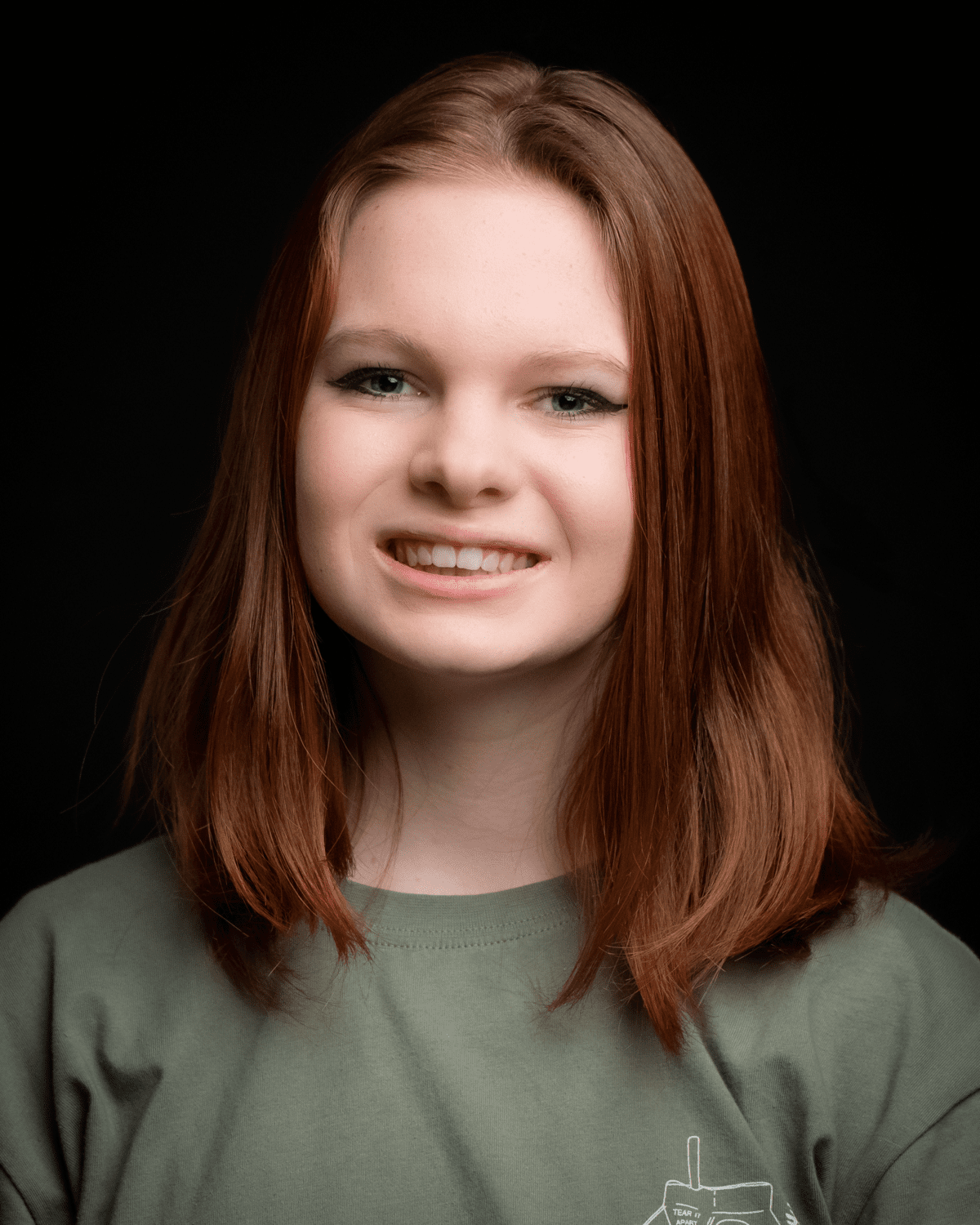 Julia_Dietz Cast