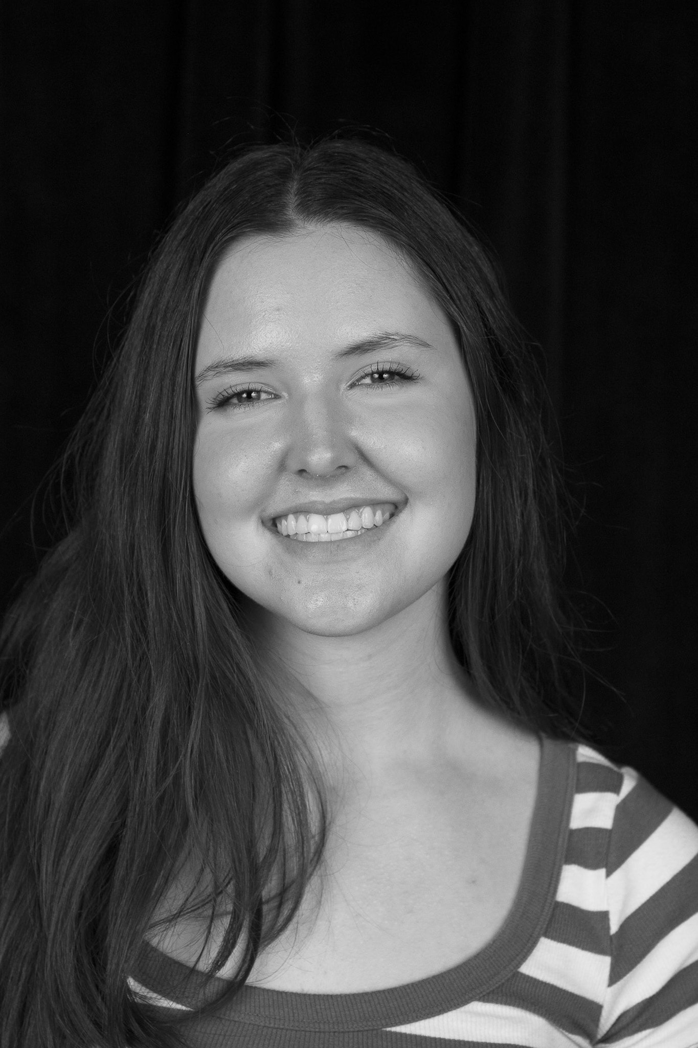 Maddie Cooper_H-37 Cast